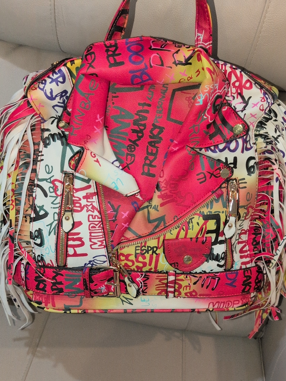 Multicolor Graffiti Fringe Women's Backpack - Pink Accent